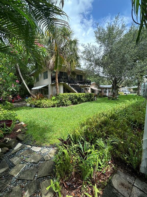 Building Photo - 710 NE 16th St Unit A