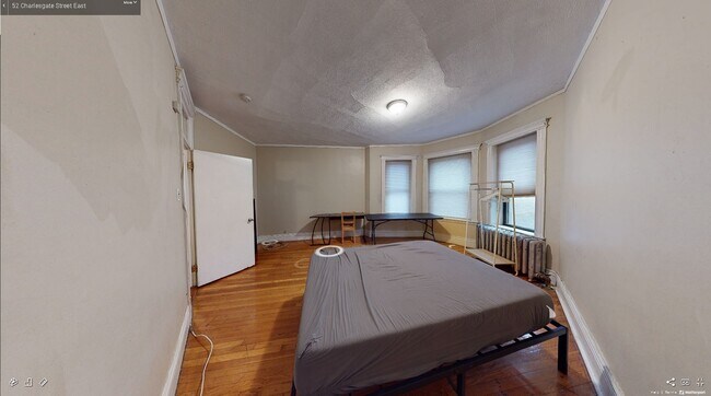 Photo - 52 Charlesgate E