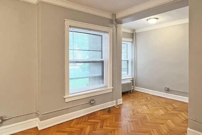 Photo - 126-132 N. Elmwood Ave. and 418-426 Lake St.
