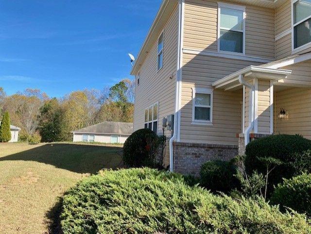 Photo - 322 Oak Leaf Pl