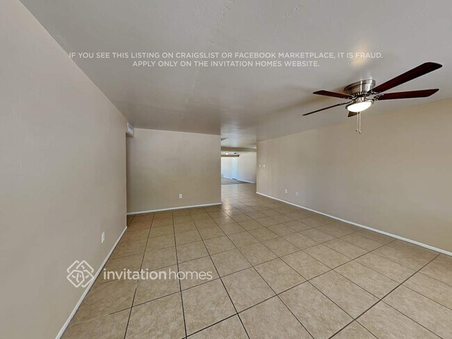 1407 W Thunderbird Rd