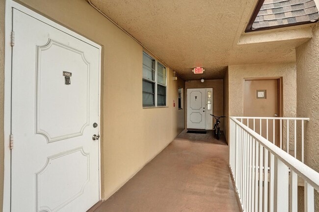 Photo - 9460 Tangerine Pl Unit 408