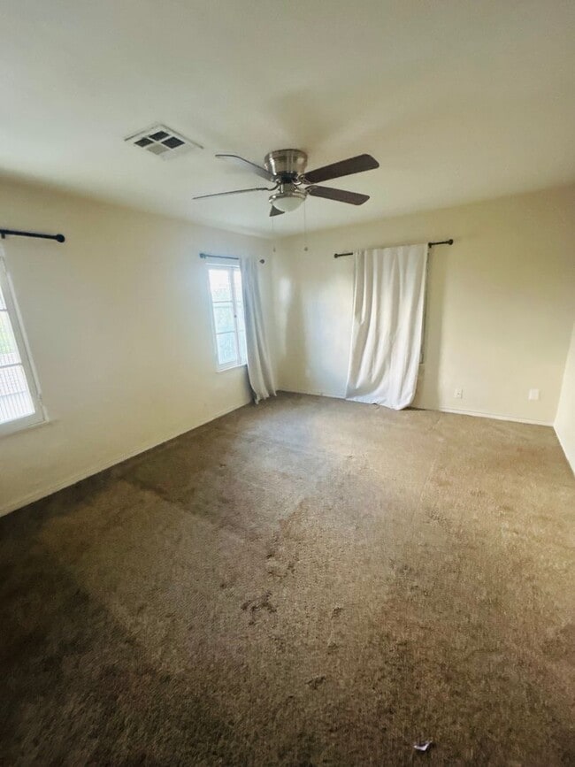 Photo - 6332 Brockton Ave