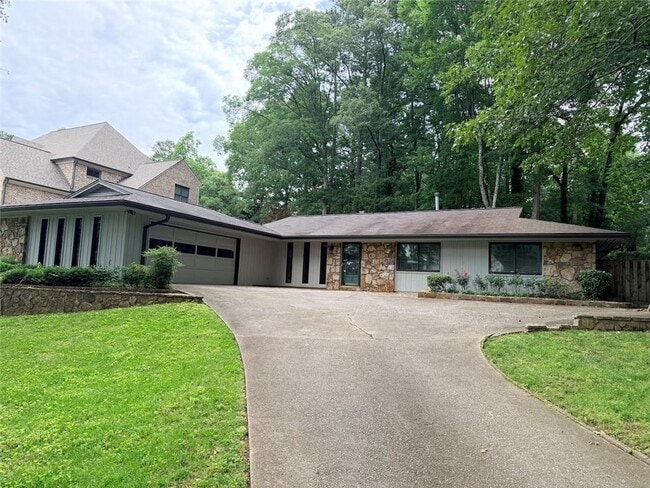 Photo - 298 Indian Hills Trail