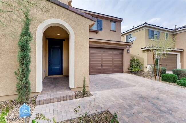 Photo - 2517 Bankhurst St