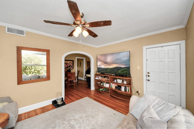 505 W Polk St Unit 3
