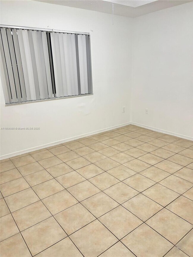 Photo - 300 NW 114th Ave