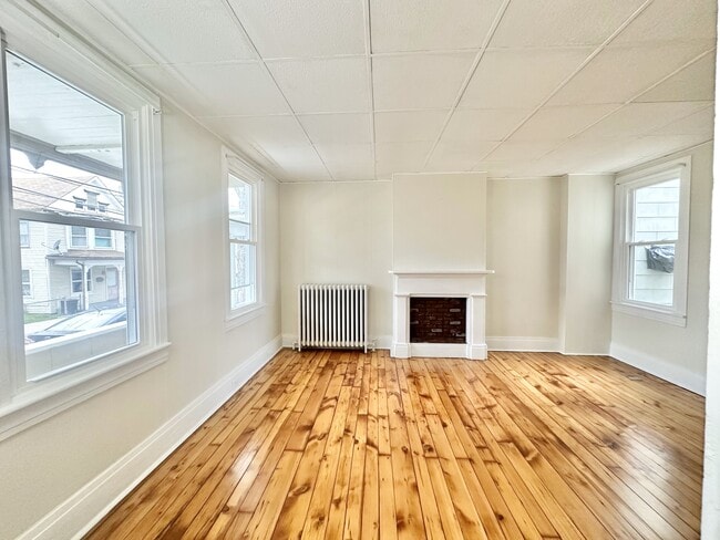 Photo - 1146 Upper Mulberry St