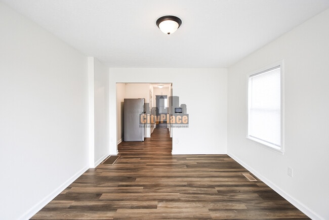 Photo - 3750 Hillside Ave