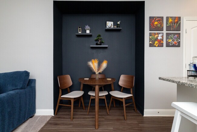 Photo - 450 S Edna Ave