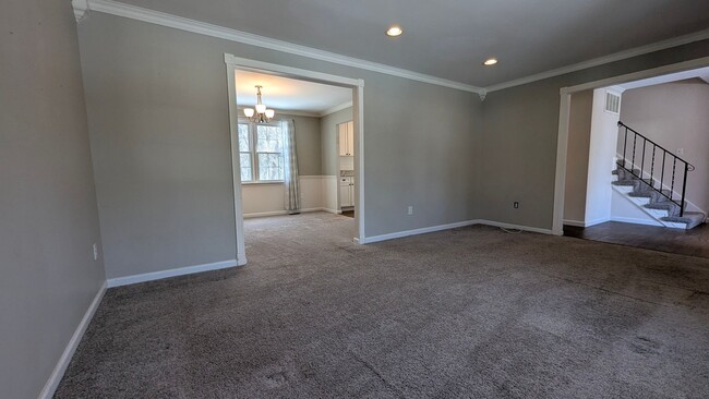 Photo - Gorgeous 4 Bed 2.5 Bath Single Family Home On Spacious Lot In Orange Hunt Estate West