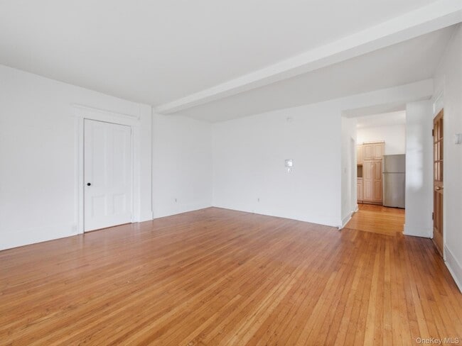 9 Cottage Ave Unit 1
