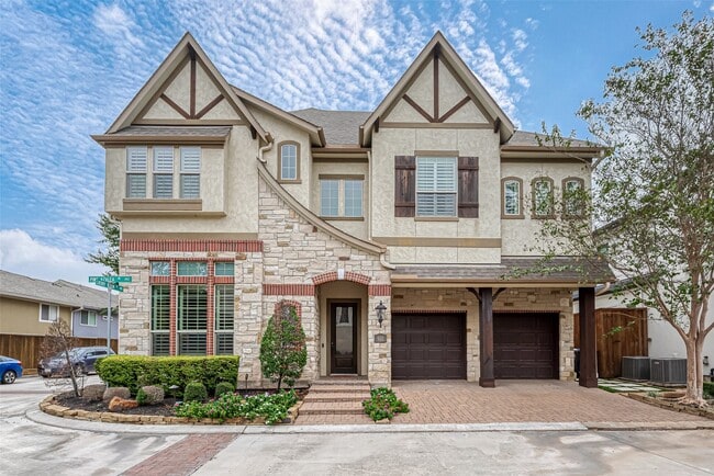 Building Photo - 622 Pink Azalea Trail Rental