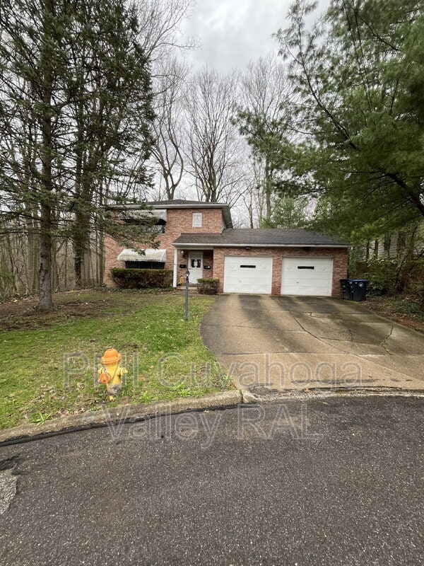 Photo - 1879 Cromwell Dr