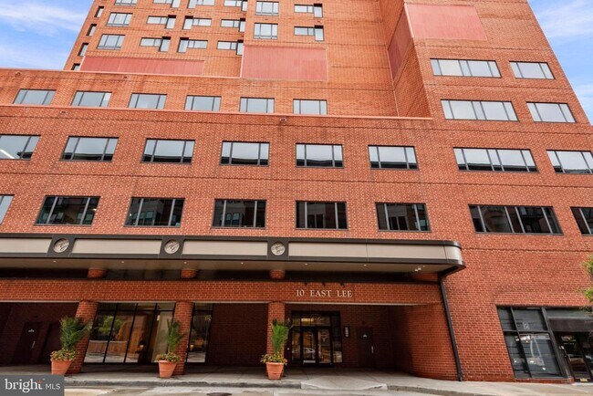 Photo - 10 E Lee St Unit 2408