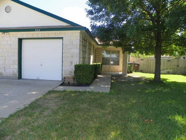 Building Photo - 509.511 Texas Ave Unit 509