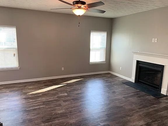 Photo - 1092 Baywood Dr