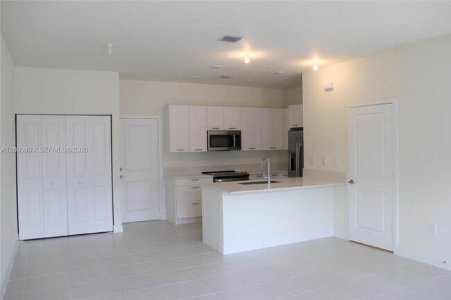 Photo - 4272 NW 82nd Ave