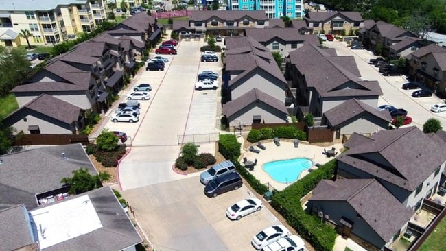 Sierra Condos - Sierra Condos