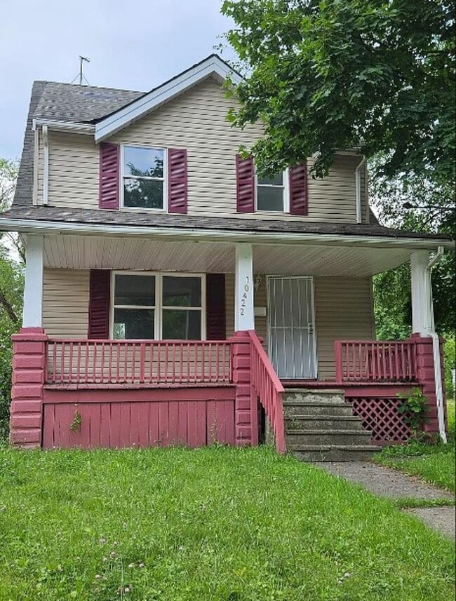 Building Photo - 3-Bedroom Home Special