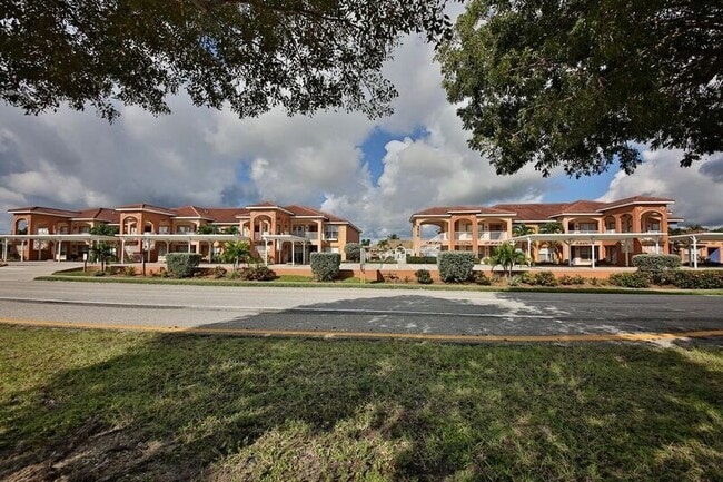 Building Photo - Santa Barbara Villas Unit 79b08bf2-f48b-11e9-ab1a-1866dab910f5 Rental