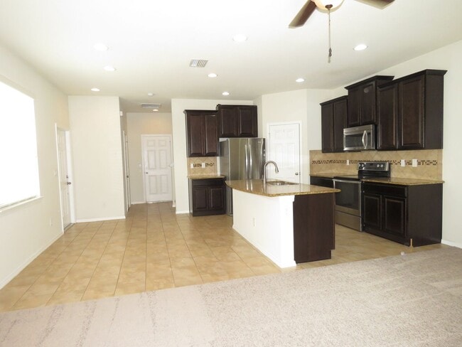 Photo - Beautiful Townhouse 3/2.5/2cg $2300mo