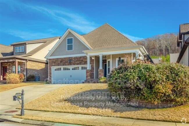 Building Photo - 5564 Bungalow Cir Rental