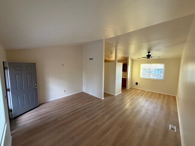 Photo - 5380 S Prescott St