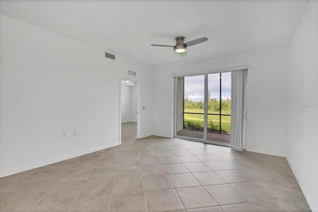 Photo - 14161 Heritage Landing Blvd Unit 1115