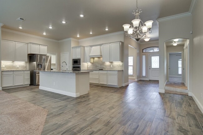 Photo - 8806 Rochester Ave