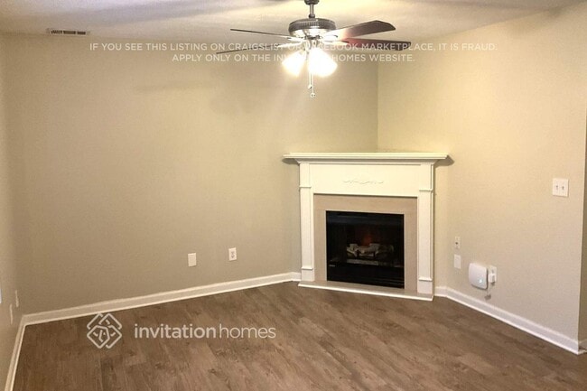 Photo - 715 Carlton Pointe Way