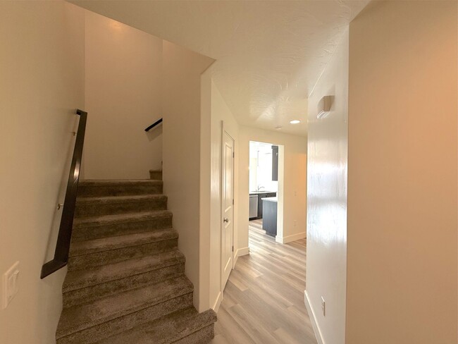 Photo - 4 Bed, 2.5 Bath home with 2 Car Garage