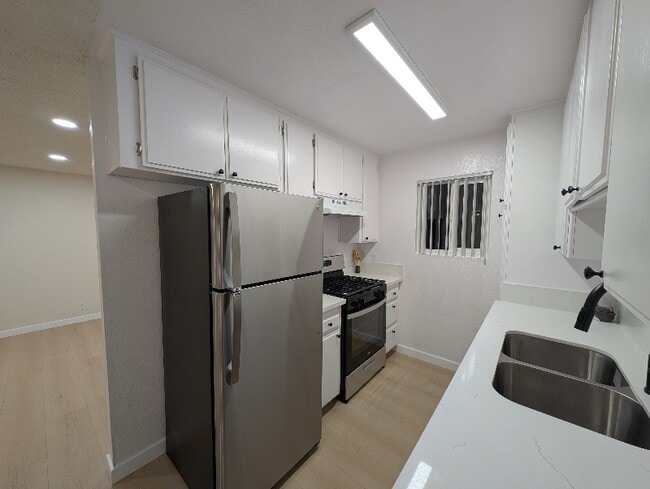 Photo - 11007 Hartsook St Unit 203