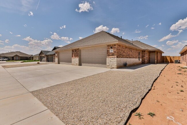 Building Photo - $500 Off First month's Rent - Modern Country Living Only Minutes From Lubbock Metro Unit A