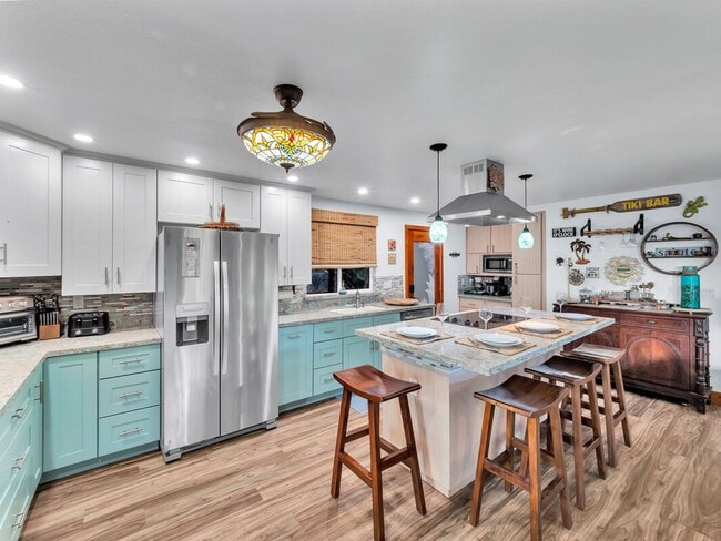 Photo - Oceanfront Estate: The Honolii Hale
