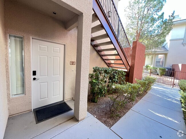 Building Photo - Summerlin Fully Furnished Condo on Golf Co... Unit 101