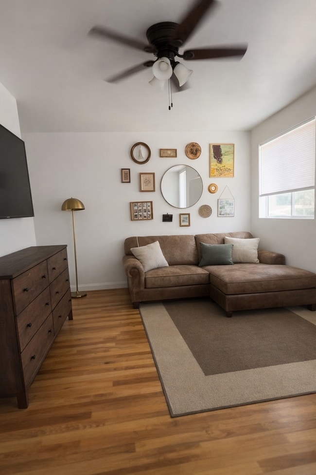 Photo - 915 S 900 E Unit 1