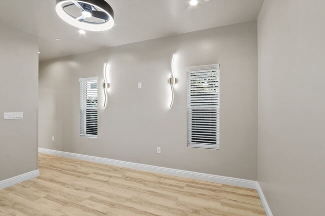 Photo - 10216 Ramona Ave Unit B