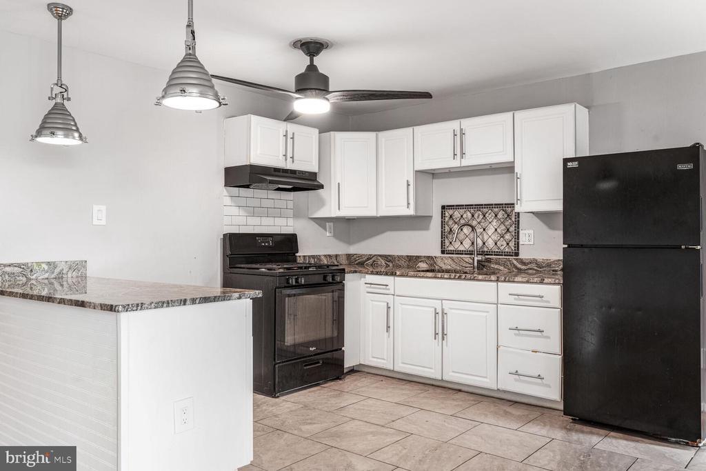 Photo - 7316 Donnell Pl Apartamento Unidad B2
