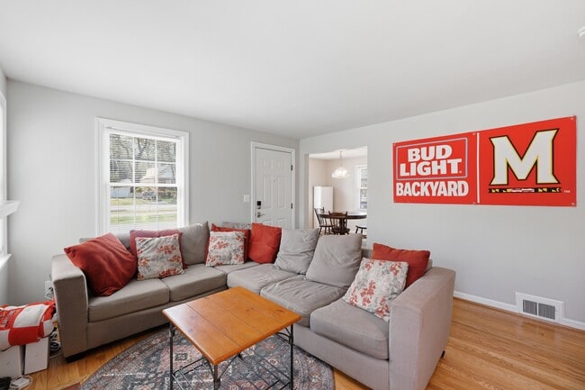 Photo - 6701 Rhode Island Ave