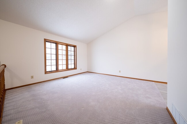 Photo - 3655 Falcon Way