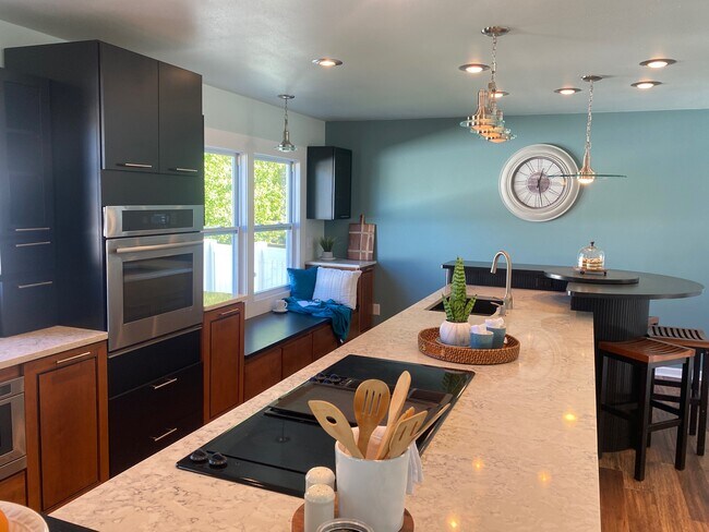Photo - 1821 Partridge Pl