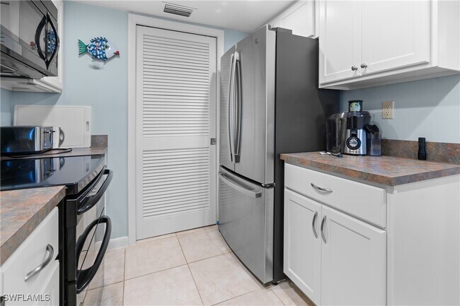 Photo - 25901 Hickory Blvd Unidad 506