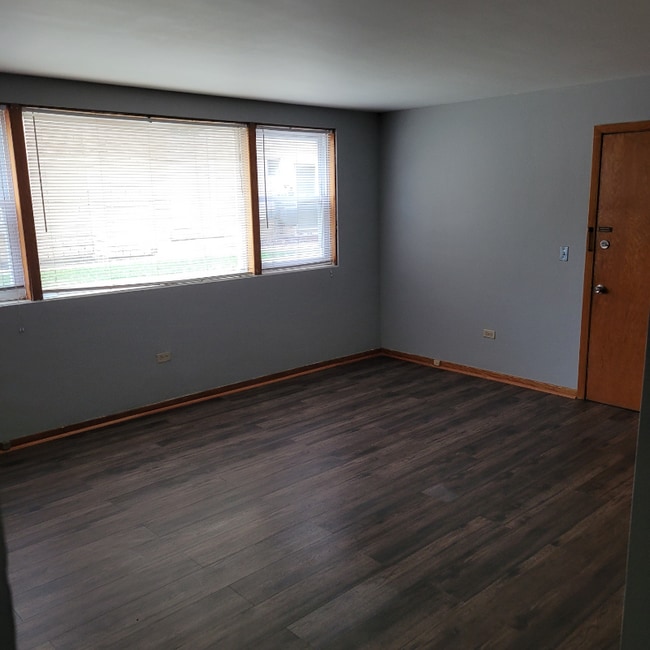 Photo - 6805 W Montrose Ave Unit 2a