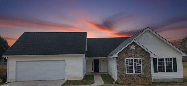 Photo - 89 Savannah Ln