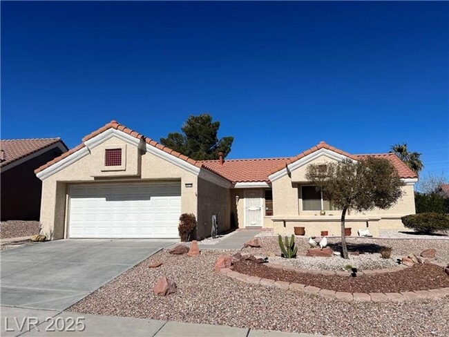Building Photo - 9624 Blue Bell Dr Rental