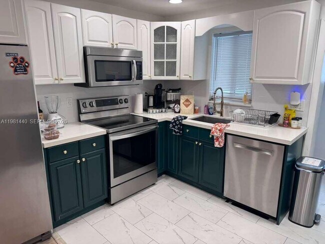 Photo - 2036 SW 57th Ct