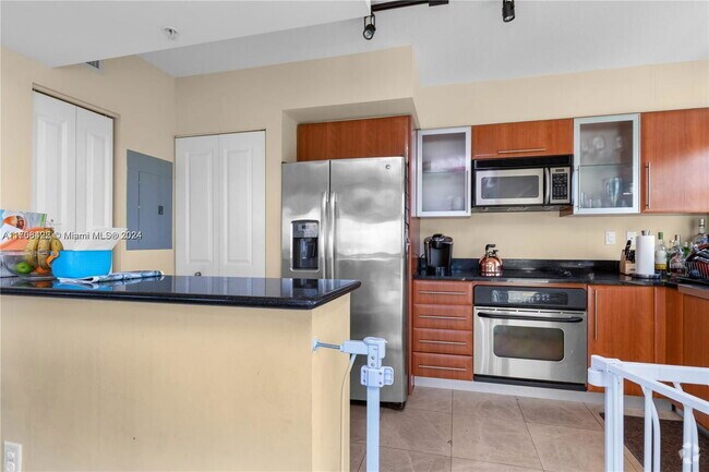 Building Photo - 610 W Las Olas Blvd Unit 610 Rental