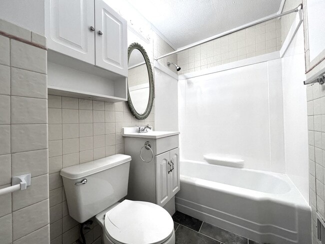 Photo - COMING SOON!! Midtown 3Bed 2Bath 1 Car Garage $1,800