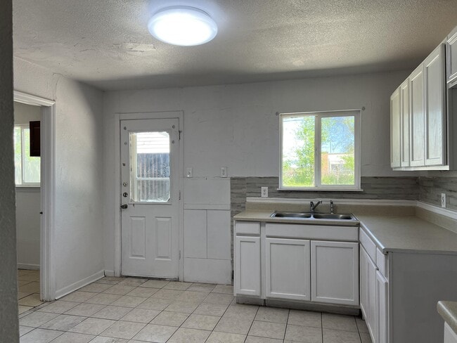 Photo - 1509 White Ave